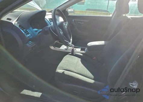 2015 Nissan Altima 2.5 из США, поврежденный, VIN 1N4AL3AP7FC108699